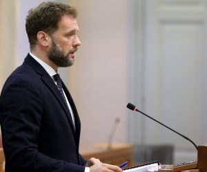 Zagreb, 16.01.2020. -  Nastavak sjednice Hrvatskog sabora. Na fotografiji ministar državne imovine Mario Banožić. foto HINA/ Lana SLIVAR DOMINIĆ/ lsd