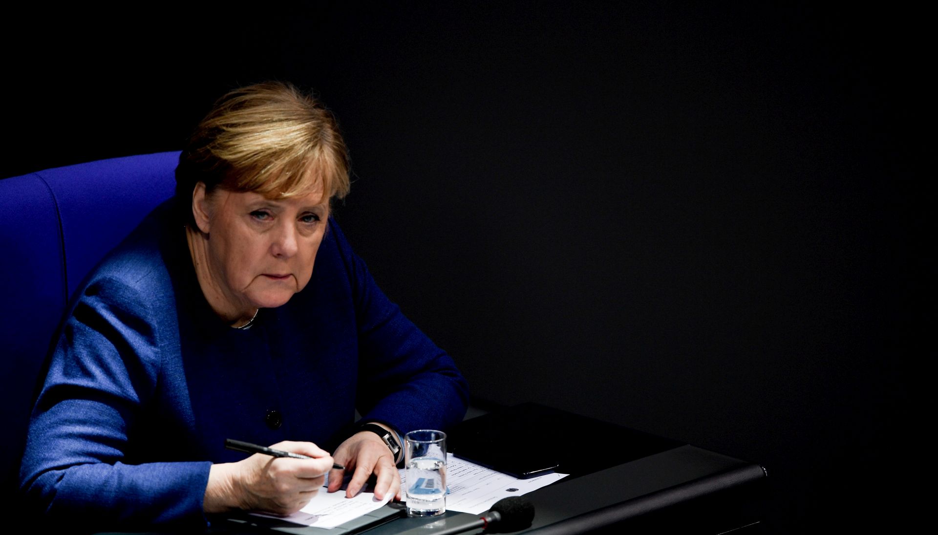 epa08132877 German Chancellor Angela Merkel during a session of the German parliament 'Bundestag' in Berlin, Germany, 16 January 2020. Members of Bundestag debate and vote on new organ donation rules.  EPA/FILIP SINGER