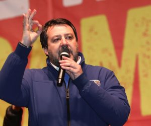 epa08156130 League leader Matteo Salvini speaks at an electoral event to support Lucia Borgonzoni, candidate of the center right to the presidency of Emilia-Romagna in Bibbiano, Italy, 23 January 2020. The regional elections in Calabria and Emilia-Romagna will be held on 26 January.  EPA/ELISABETTA BARACCHI