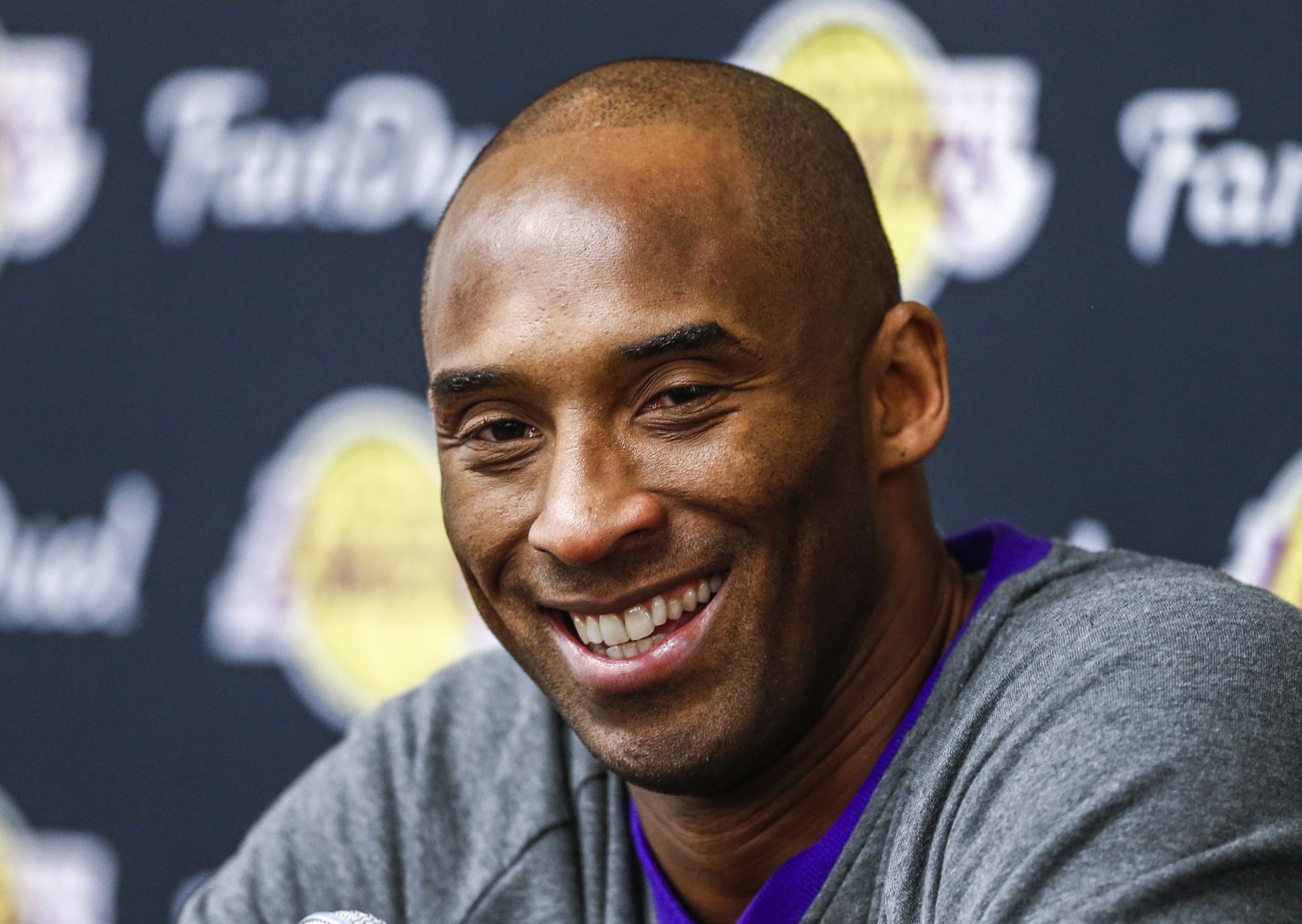 epa08167871 (FILE) Los Angeles Lakers guard Kobe Bryant appears at a media availability before the start of the Lakers  NBA game against the Chicago Bulls at the United Center in Chicago, Illinois, USA, 21 February 2016 (reissued 26 January 2020). According to media reports former US basketball player Kobe Bryant has died in a helicopter crash in Calabasas, California, USA on 26 January 2020. He was 41.  EPA/TANNEN MAURY  SHUTTERSTOCK OUT