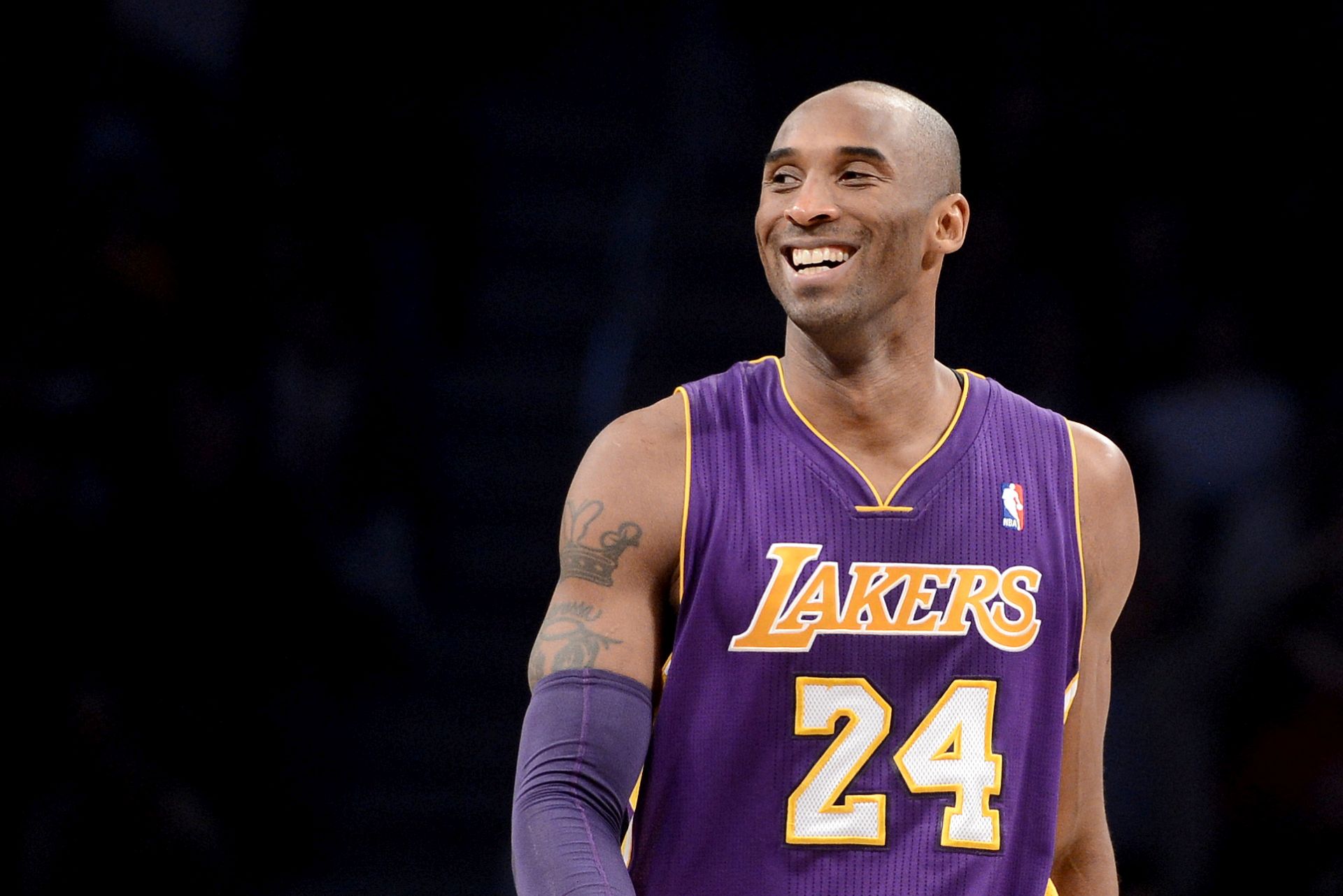 epa08169307 (FILE) - Los Angeles Lakers shooting guard Kobe Bryant walks up court during a break against the Brooklyn Nets at the Barclays Center in Brooklyn, New York, USA, 05 February 2013 (re-issued 27 January 2020). Kobe Bryant died in a helicopter crash in Calabasas, California, USA on 26 January 2020.  EPA/ANDREW GOMBERT  SHUTTERSTOCK OUT *** Local Caption *** 50696885
