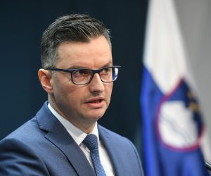 Ljubljana, 27.01.2020. - Slovenski premijer Marjan Šarec u ponedjeljak je izjavio da će parlamentu već danas uputiti svoju ostavku i da je najbolje da se što prije održe izvanredni parlamentarni izbori. Na fotografiji Marjan Šarec.
foto HINA/ STA/ Nebojša Tejić/ ml