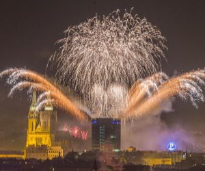 01.01.2020., Zagreb - Novogodisnji vatromet na nebu iznad Zagreba. 
Photo: Luka Stanzl/PIXSELL