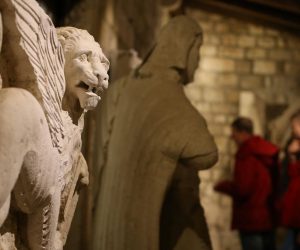 Izložba Kameni grobovi grada Splita povodom Noći muzeja 01.02.2019., Split - Muzej grada Splita u sklopu manifestacije Noc muzeja posjetiteljima predstavio izlozbu Kameni grbovi grada Splita. Photo: Ivo Cagalj/PIXSELL