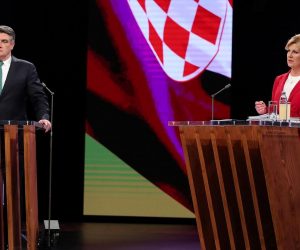 02.01.2020., Zagreb - Suceljavanje predsjednickih kandidata na HTV televiziji. Zoran Milanovic i Kolinda Grabar-Kitarovic. 
Photo: Goran Stanzl/PIXSELL