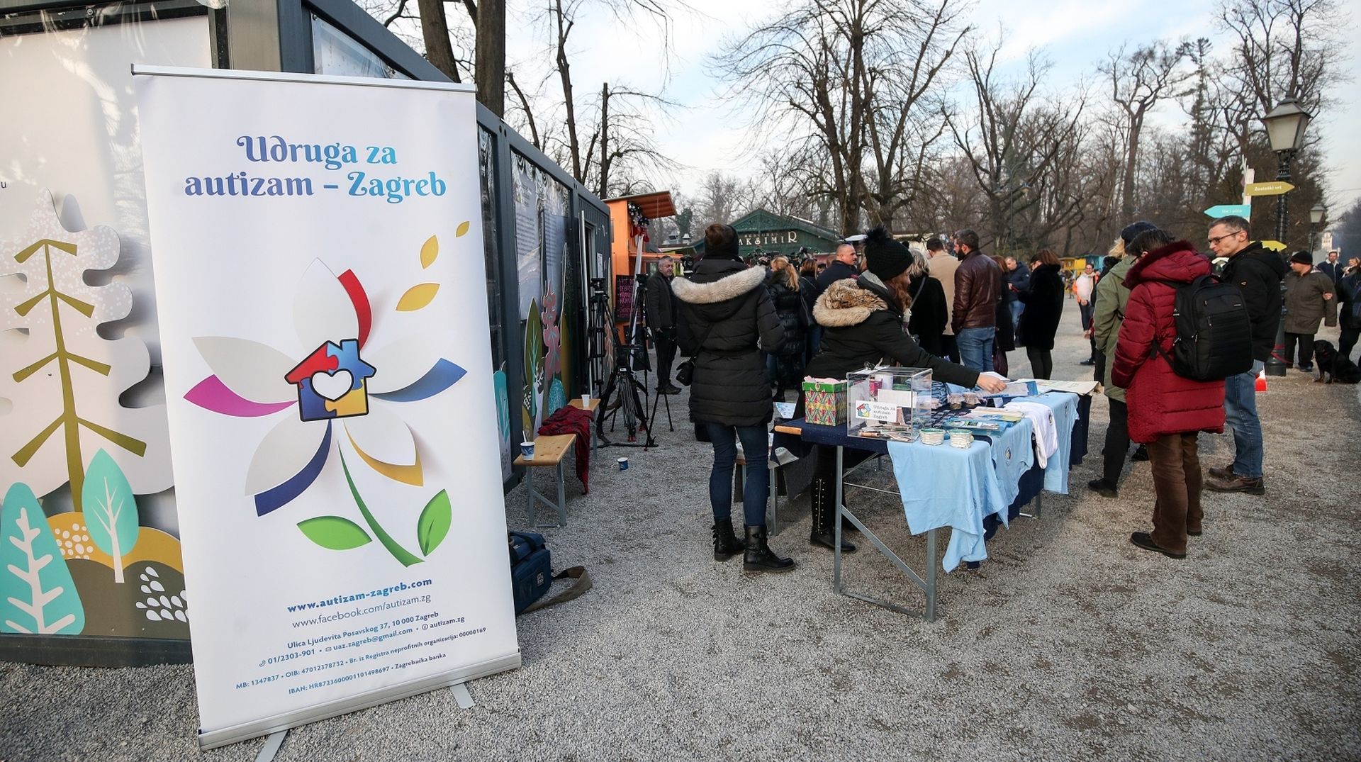 03.01.2020.,  Zagreb, Park Maksimir - Zagrebacki gradonacelnik Milan Bandic sudjelovao je u aktivnostima unutar Instalacije projekta Budi AUT u organizaciji Udruge za autizam Zagreb. Projektom Budi AUT udruga za cilj ima postavljenje Instalacije kojom se tehnicki i sadrzajno simulira slican dozivljaj podrazaja iz okoline na osobu s autizmom. Na taj nacin nastoji se podici senzibilitet sire javnosti i osvijestiti potrebe osoba s poremecajima iz spektra autizma.
Photo: Igor Kralj/PIXSELL