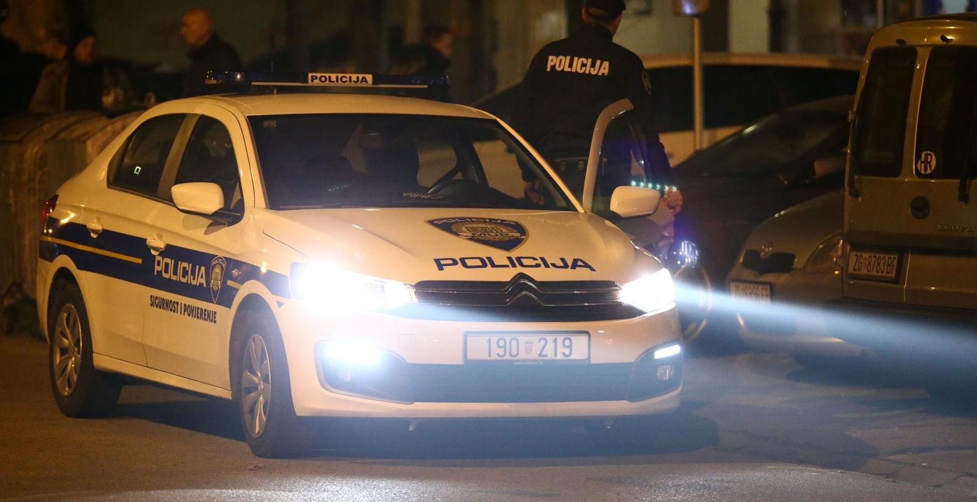 03.01.2020., Zagreb - Jedna je osoba ozlijedjena nakon pucnjave u naselju Malesnica u zapadnom dijelu Zagreba. Policiji je stigla dojava da je u ulici Milivoja Matoseca doslo do pucnjave iz vatrenog oruzja.
Photo: Matija Habljak/PIXSEL