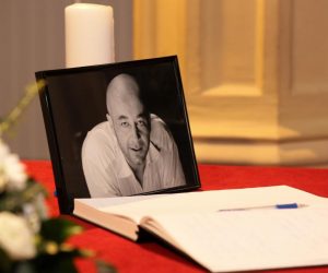 04.01.2020., Osijek - U HNK Osijeko drzana je komemoracija za glumca Aleksandra Bogradnovica koji je preminuo od ozljeda zadobivenih u prometnoj nesreci.
Photo: Dubravka Petric/PIXSELL