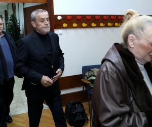 05.01.2020., Zagreb - Zagrebacki gradonacelnik Milan Bandic glasovao je vec u 7 sati u drugom krugu predsjednickih izbora. 
Photo: Patrik Macek/PIXSELL