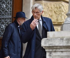 08.03.2019., Sibenik - Tomislav Horvatincic dao  je  izjavu nakon izlaska sa suda gdje su iznesene zavrsne rijeci u sudjenju za pomorsku nesrecu u kojoj je poginuo talijanski bracni par.
Photo: Hrvoje Jelavic/PIXSELL