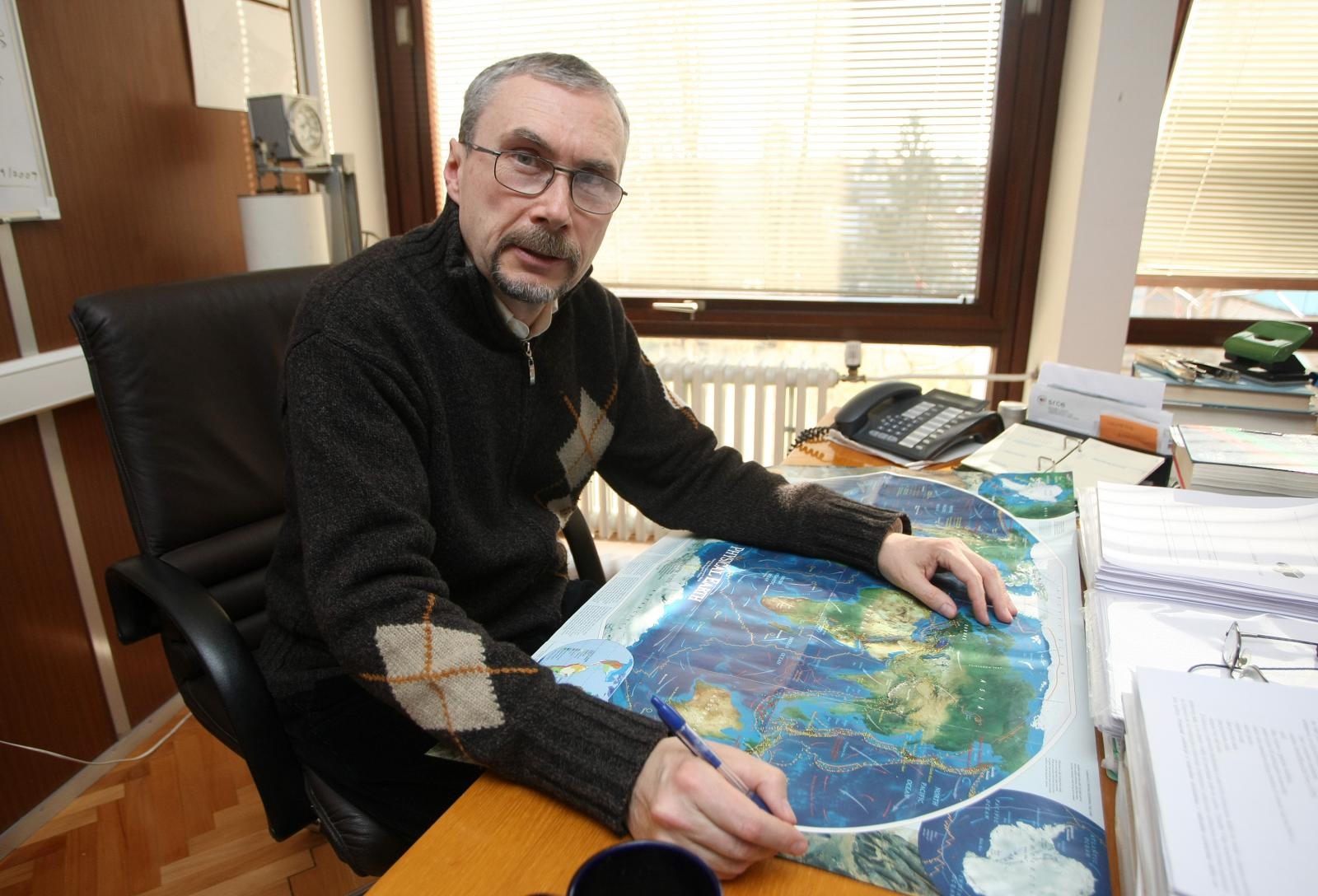 11.03.2011. Zagreb - Prof. Mirko Orlic s odsjeka za geofiziku na PMF-u je jedini hrvatski strucnjak za tsunamije.
Photo: Petar Glebov/PIXSELL