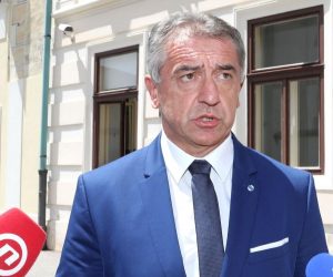 13.06.2019., Zagreb - Zupan Darko Milinovic dosao je u Banske dvore na razgovor s premijerom o isplati placa u Licko senjskoj zupaniji. Photo: Patrik Macek/PIXSELL