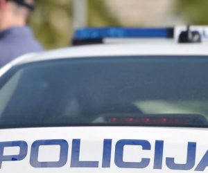Vozila policije i vatrogasaca 14.10.2018., Vodice - Policija i vatrogasci

Photo: Hrvoje Jelavic/PIXSELL