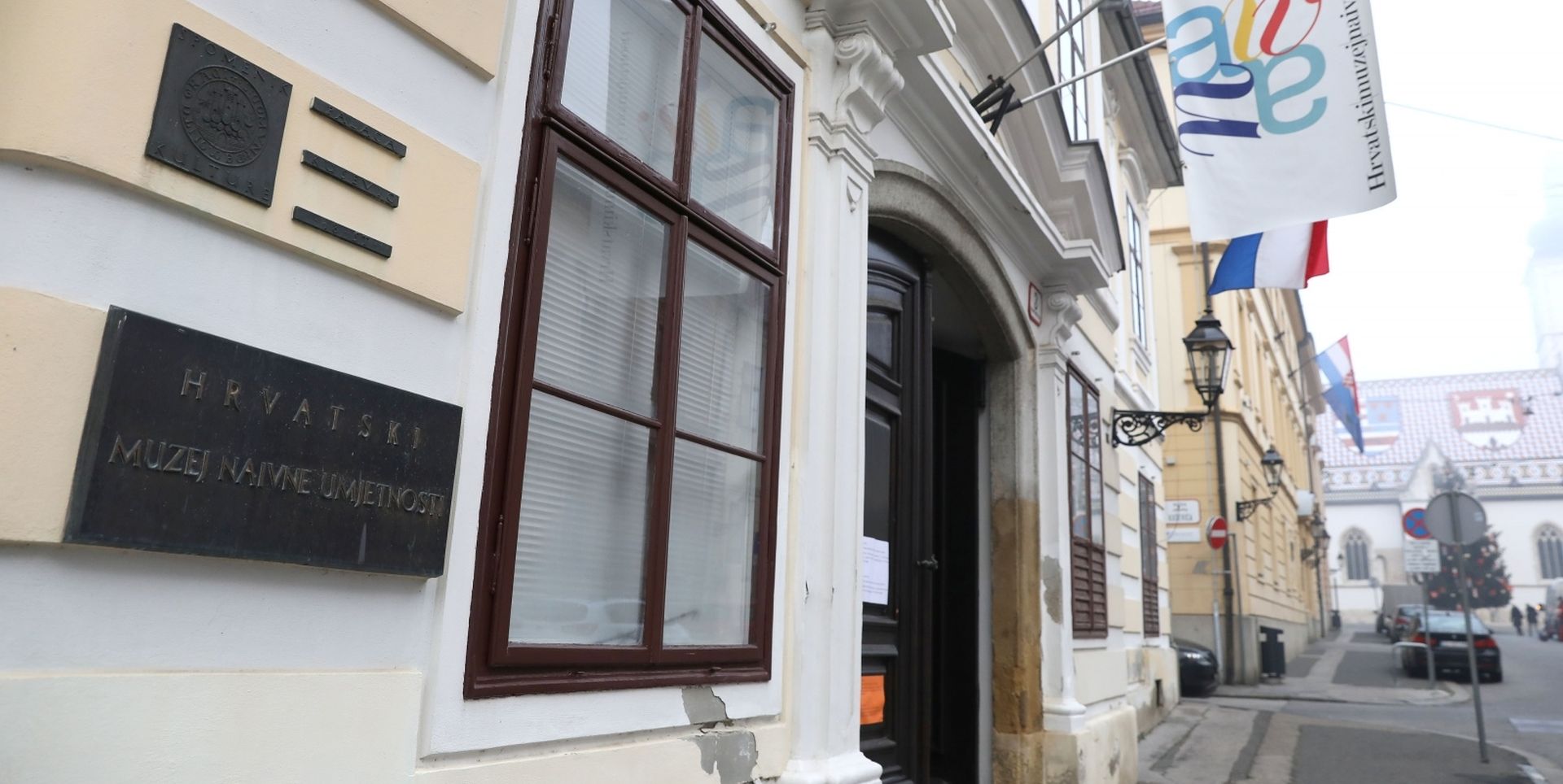 16.01.2020., Zagreb - Hrvatski muzej naivne umjetnosti u Cirilimetodskoj ulici od 1. sijecnja zatvoren je za posjetitelja, uz obavijesti da je tome tako do preseljena na novu privremenu lokaciju.
Photo: Patrik Macek/PIXSELl