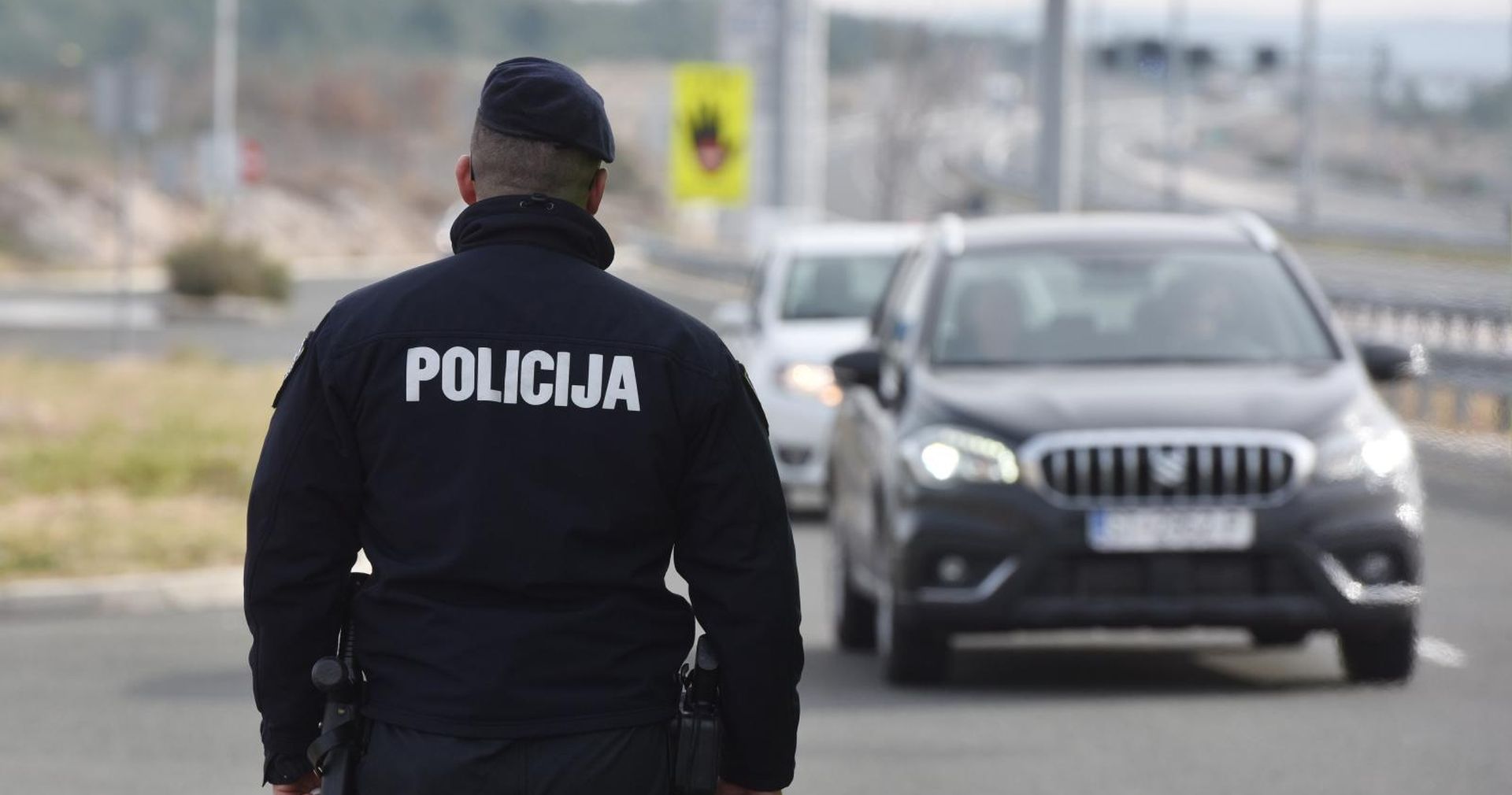 22.01.2020., Prokljan - Velika policijska akcija na autocesti  A-1 Zagreb-Split kod odmorista Prokljan. Uz prometnu policiju u akciji su sudjelovale i granicna policija, odjel za droge te sve inspekcije ukljucujuci i carinu. Photo: Hrvoje Jelavic/PIXSELL