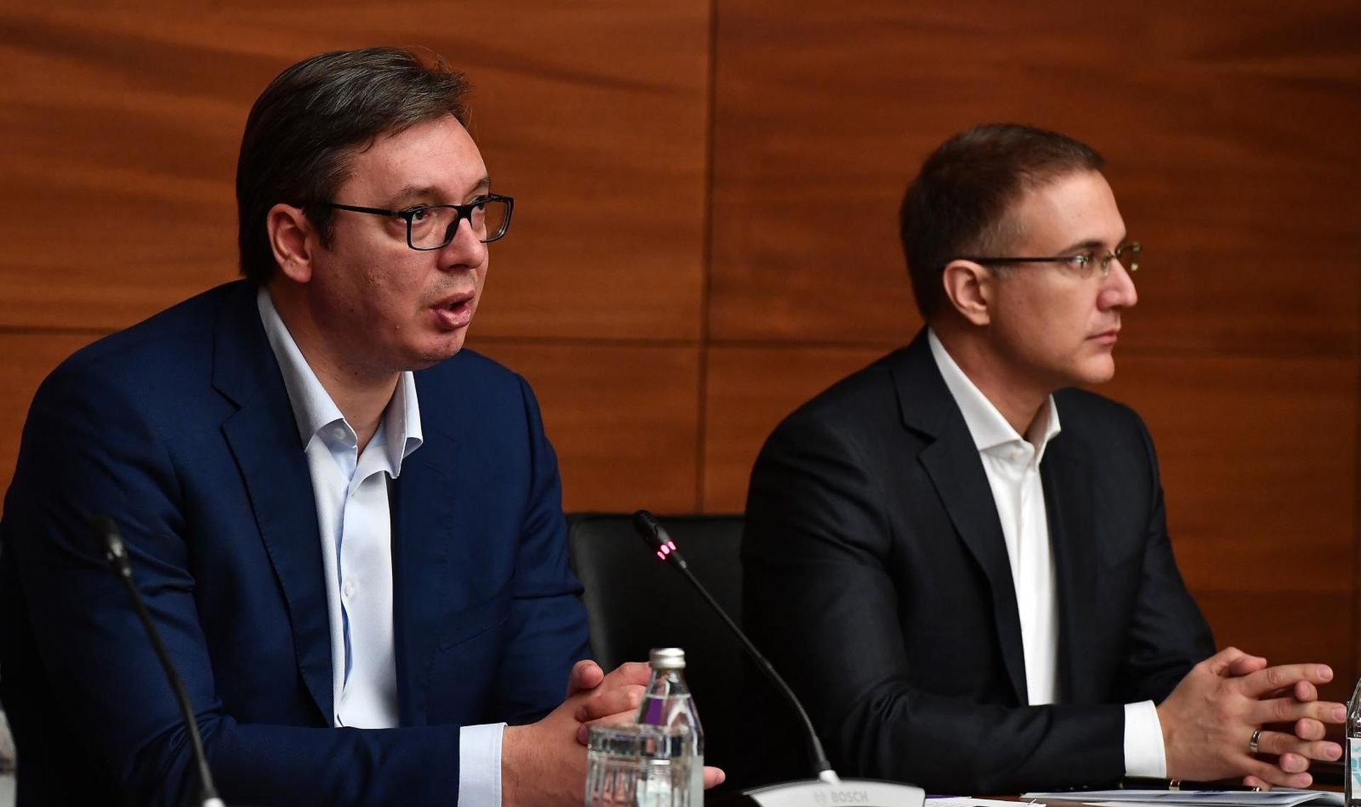 Beograd: Predsjednik Srbije sastao se s predstavnicima Srba s Kosova 22.11.2018., Beograd, Srbija - U Klubu Poslanika odrzan je sastanak predsjednika Srbije Aleksandra Vucica s predstavnicima Srba s Kosova. Ministar unutarnjih poslova Nebojsa Stefanovic. Photo: Srdjan Ilic/PIXSELL