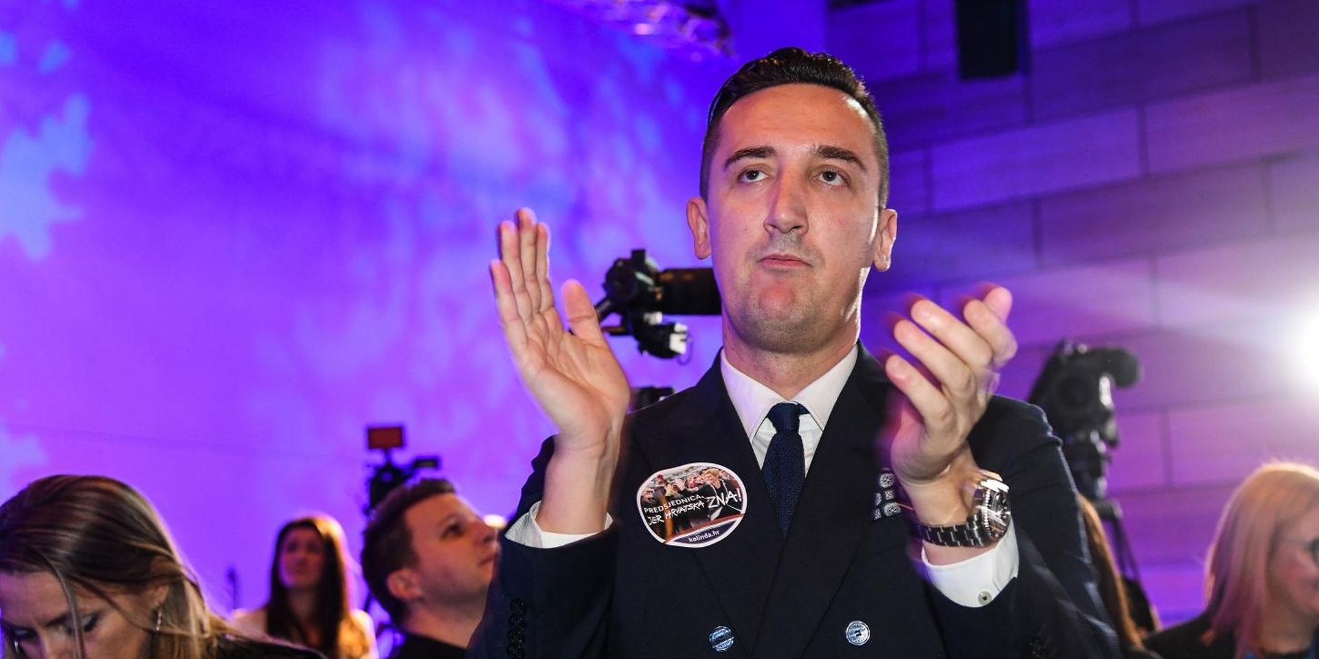22.12.2019., Zagreb - Izborni stozer predsjednice RH Kolinde Grabar-Kitarovic u City Plazi tijekom cekanja rezultata na izborima za predsjednika Republike Hrvatske. Tomislav Madzar Photo: Josip Regovic/PIXSELL