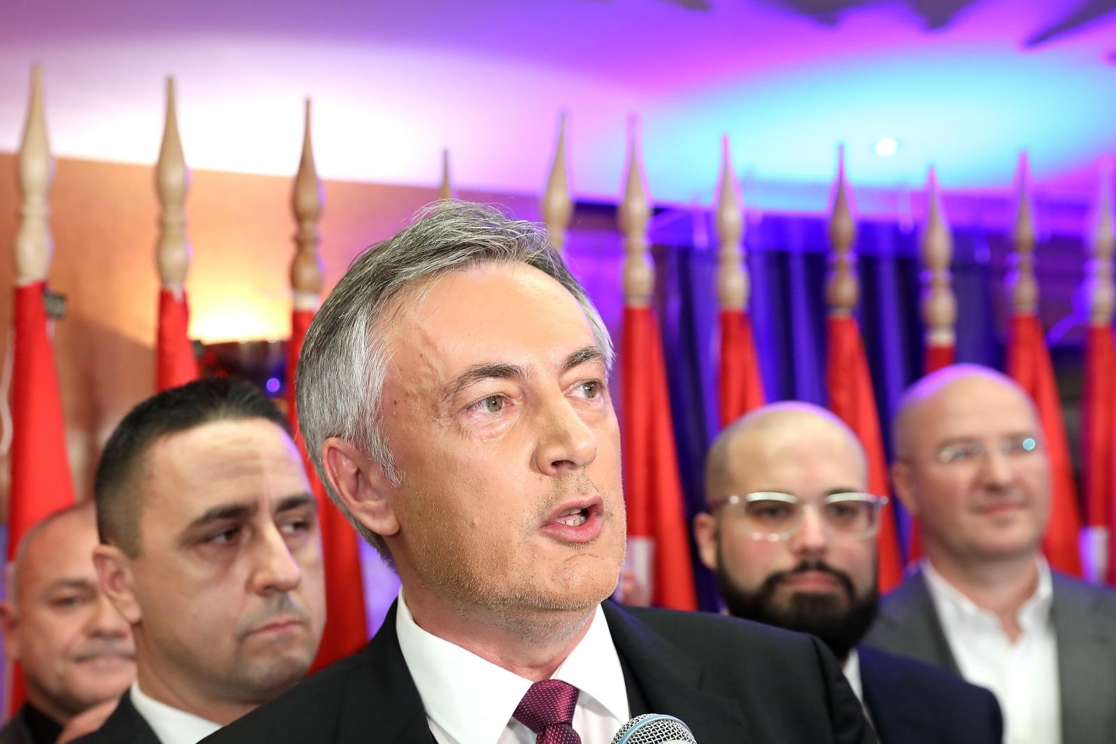 22.12.2019., Zagreb - Miroslav Skoro obratio se okupljenima u svom izbornom stozeru u hotelu Dubrovnik nakon objave nesluzbenih rezultata predsjednickih izbora. Photo: Patrik Macek/PIXSELL