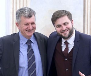 23.01.2020., Zagreb - U Banskim dvorima odrzana je 203. sjednica Vlade RH. Dobro raspolozeni ministri Kujundzic i Coric prije pocetka sjednice. Photo: Patrik Macek/PIXSELL