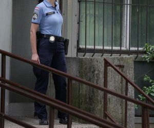 25.05.2018., Zagreb - Policija je u jutarnjim satima zaprimila dojavu o pucnjavi u Sisicevoj ulici u Utrini. Na teren je izasla i specijalna policija. 

Photo: Zarko Basic/PIXSELL