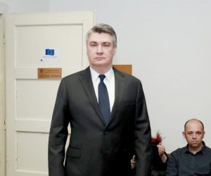27.01.2020., Zagreb - Na Zupanijskom sudu u Zagrebu nastavljeno je sudjenje Tomislavu Sauchi i njegovoj tajnici Sandri Zeljko optuzenima u aferi Dnevnice. Danasnji svjedok u tom slucaju bio je novoizabrani predsjednik RH Zoran Milanovic. Photo: Sanjin Strukic/PIXSELL