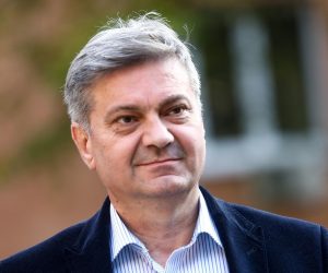 28.10.2019., Sarajevo, Bosna i Hercegovina - 
Sastanak Stranke demokratske akcije (SDA) u njihovoj centralni nakon sto je odgodjen sastanak sa Hrvatskom demokratskom zajednicom (HDZ) u Mostaru. Denis Zvizdic
Photo: Armin Durgut/PIXSELL