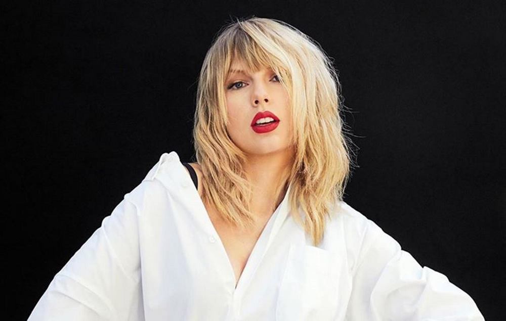 facebook.com/Sami Drasin/Billboard