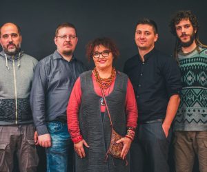 Press/Dunja Knebl & Kololire