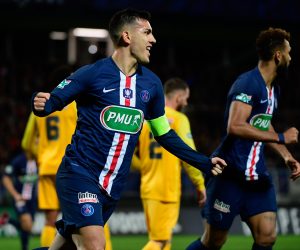 epa08176555 Leandro Paredes of Paris Saint Germain (C) reacts after his goal against Pau FC during the Coupe de France round of eight soccer match between Paris Saint-Germain (PSG) and Pau FC at the Hameau stadium in Pau, France, 29 January 2020.  EPA/CAROLINE BLUMBERG