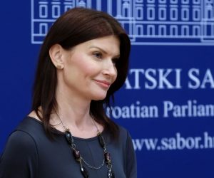 Zagreb, 05.02.2020. - Konferencija za medije Kluba zastupnika SDP-a na temu: "Prijedlog zakona o medicinskom postupku prekida trudnoće".
Na fotografiji Sabina Glasovac.
foto HINA/ Edvard ŠUŠAK/ es