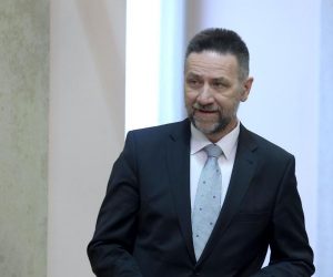 07.06.2017., Zagreb - U sjeni neuspjelih pregovora HDZ-a i HNS-a oko rekonstrukcije Vlade, Hrvatski sabor danas je aktualnim prijepodnevnom zapoceo 4. sjednicu. Pavo Barisic. 
Photo: Patrik Macek/PIXSELL