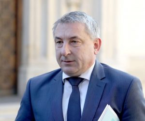 09.01.2020., Zagreb - Potpredsjednik Vlade i ministar graditeljstva i prostornog uredjenja Predrag Stromar dolazi u Banske dvore na 201. sjednicu Vlade RH. Photo: Patrik Macek/PIXSELL