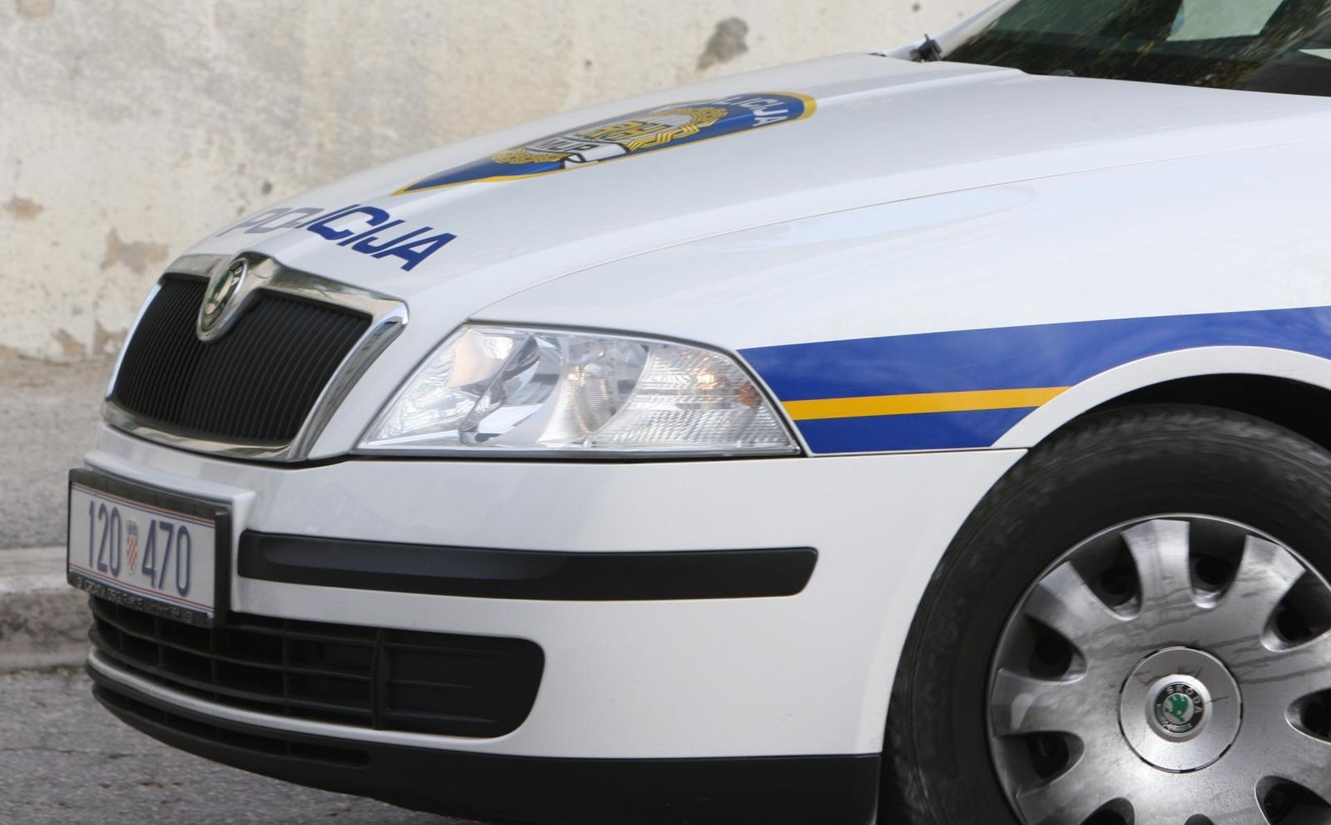 26.11.2009., Split - Zbog afere u HAC-u u Splitu privedeno nekoliko osoba. Navodno je medju privedenima i direktor firme Skladgradnja Slaven Zuzul.
Policija je privedene navodno prebacila u Zagreb.
Photo: Ivo Cagalj/PIXSELL