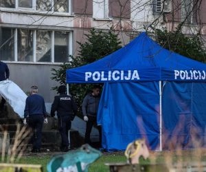 15.02.2020,Zagreb - U novozagrebackom naselju Sopot rano jutros pronadjena je mrtva zenska osoba ispred zgrade u Zemljakovoj ulici.Policija istrazuje okolnosti smrti.
Photo: Jurica Galoic/PIXSELL