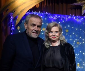 21.12.2019., Zagreb - U Histrionskom domu odrzan je svecani koncert povodom obiljezavanja 50 godina umjetnickog djelovanja Zlatka Viteza - "Vitezovih pedeset let". Gradonacelnik Zagreba Milan Bandic, Milana Vukovic Runjic
Photo: Marko Lukunic/PIXSELL