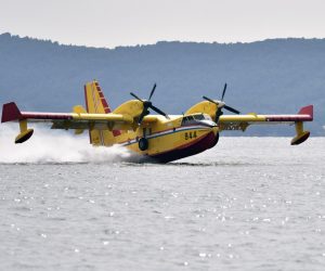 22.03.2018., Zadar - Iznad zadarske rive odrzan je Letacki program "Pukovnik Mirko Vukusic" na kojem su sudjelovali avioni i helikopteri iz sastava 93. zrakoplovne baze: Zlin-242L, Pilatus, Canadair cl-415, Airtractor, Bell, Kiowa Warrior, Krila Oluje. Photo: Hrvoje Jelavic/PIXSELL