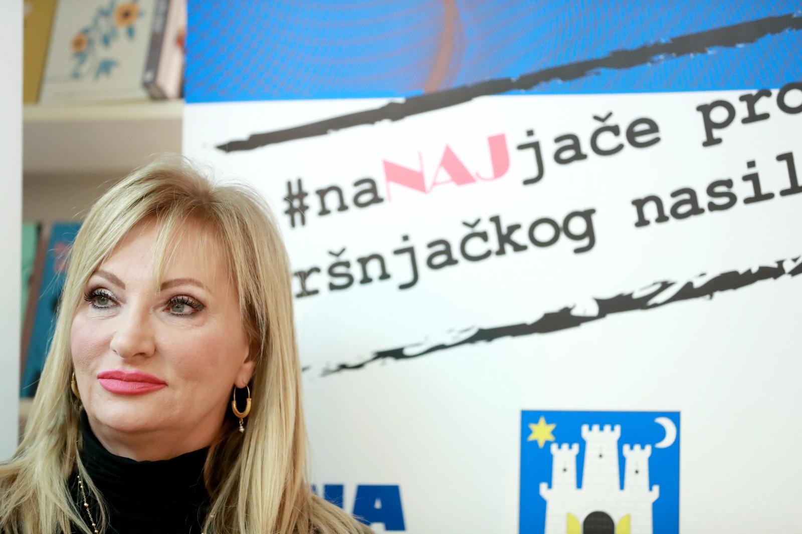 28.01.2020., Zagreb - Na konferenciji za medije predstavljen je donatorski projekt #naNAJjace protiv vrsnjackog nasilja, a jubilarno 20. izdanje  20. Naj, naj, naj festivala Gradskog kazalista Zar ptica sastavni je dio tog velikog projekta borbe protiv vrsnjackog nasilja. Medijima su se obratili Milanka Colovic, ravnatelj GK Zar ptice Drago Utjesanovic, izbornica 20. Naj, naj, naj festivala Zeljka Turcinovic te ravnateljica Poliklinike za zastitu djece i mladih Grada Zagreba Gordana Buljan Flander. Photo: Sanjin Strukic/PIXSELL