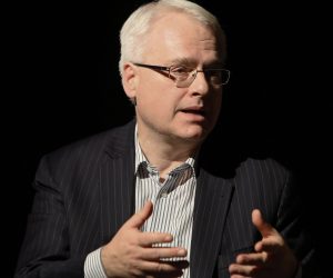 09.12.2019.,Mostar, BiH - Susret bivsih predsjednika zemalja iz regije na panel diskusiji "Vizija kuda idemo".Ivo Josipovic
Photo: Denis Kapetanovic/PIXSELL