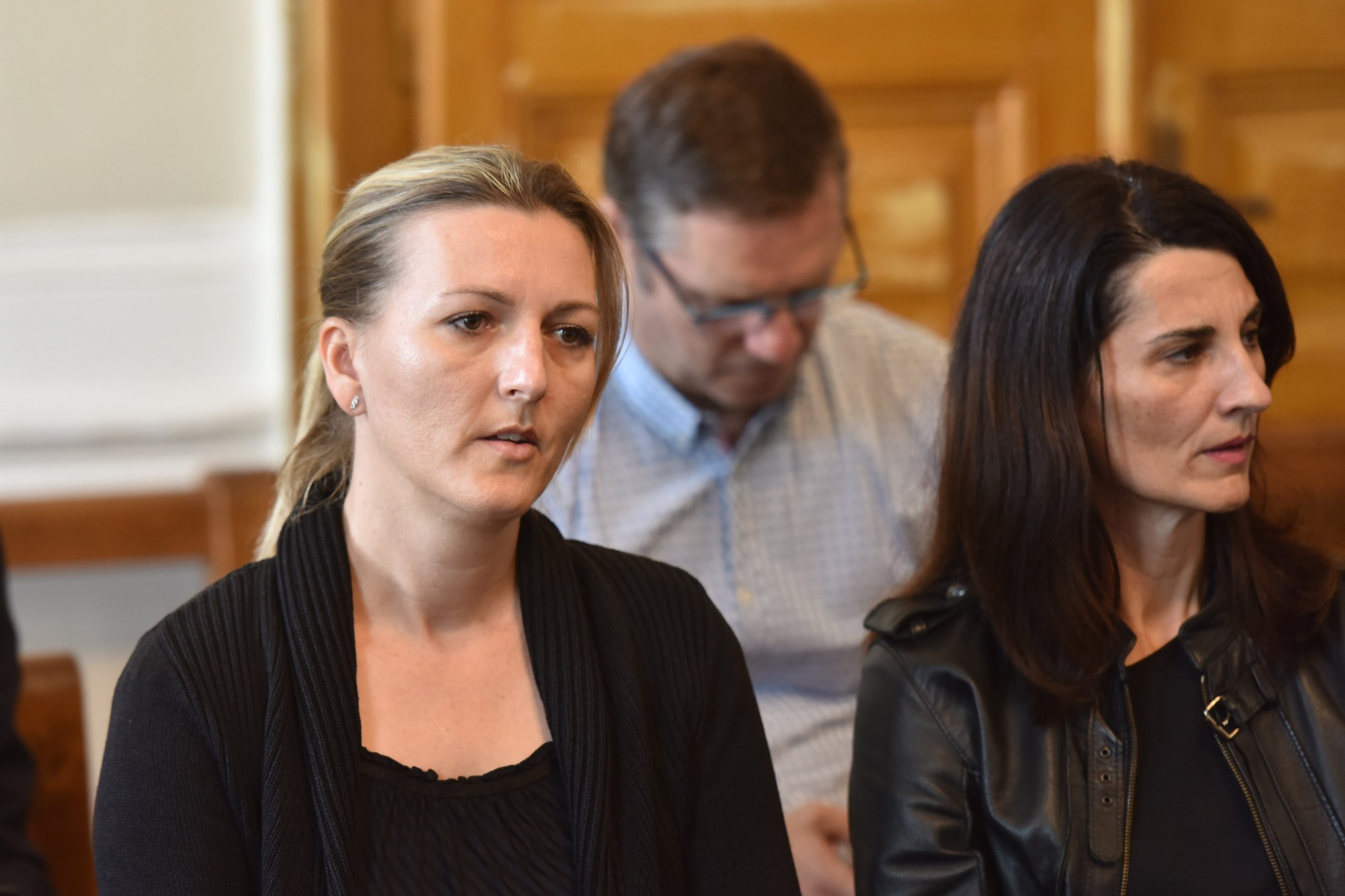 23.10.2019., Pula - Bivsa rijecka procelnica za sport i tehnicku kulturu Vera Begic na pulskom Zupanijskom sudu nepravomocno je osudjena na cetiri godine zatvora i sedam godina zabrane voznje, jer je pod utjecajem alkohola u kolovozu prosle godine izazvala prometnu nesrecu u kojoj je poginuo 41-godisnji vozac iz Umaga. Vera Begic se nije pojavila na citanju presude. 
Photo: Dusko Marusic/PIXSELL