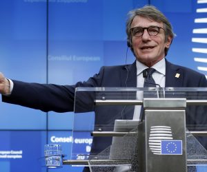 epa08231353 European Parliament President David Sassoli holds a news conference on the sidelines of a Special European Council meeting in Brussels, Belgium, 20 February 2020. EU heads of state or government gather for a special meeting to discuss the EU's long-term budget for 2021-2027.  EPA/IAN LANGSDON