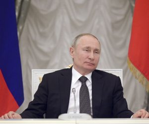 epa08249513 Russian President Vladimir Putin chairs a meeting with members of the working group on proposals for amendments to the Russian constitution, in Moscow, Russia, 26 February 2020.  EPA/ALEXEI DRUZHININ / SPUTNIK / KREMLIN POOL MANDATORY CREDIT
