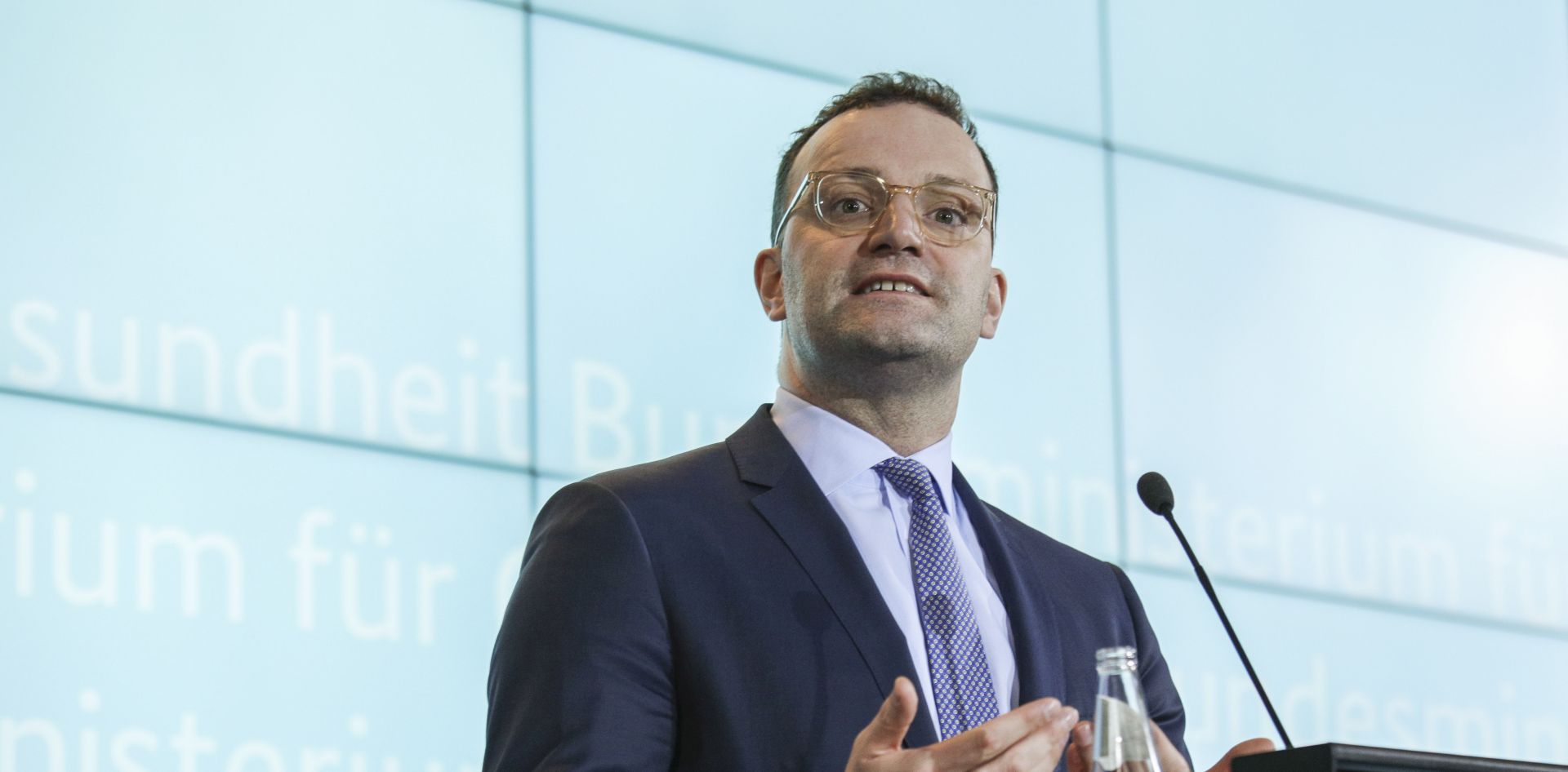 epa08250061 German Health Minister Jens Spahn gives a statement on new Coronavirus cases in Germany in Berlin, Germany, 26 February 2020. New infections with the Covid-19 virus were discovered in German federal states of Baden-Wurttemberg and North Rhine-Westphalia.  EPA/OMER MESSINGER