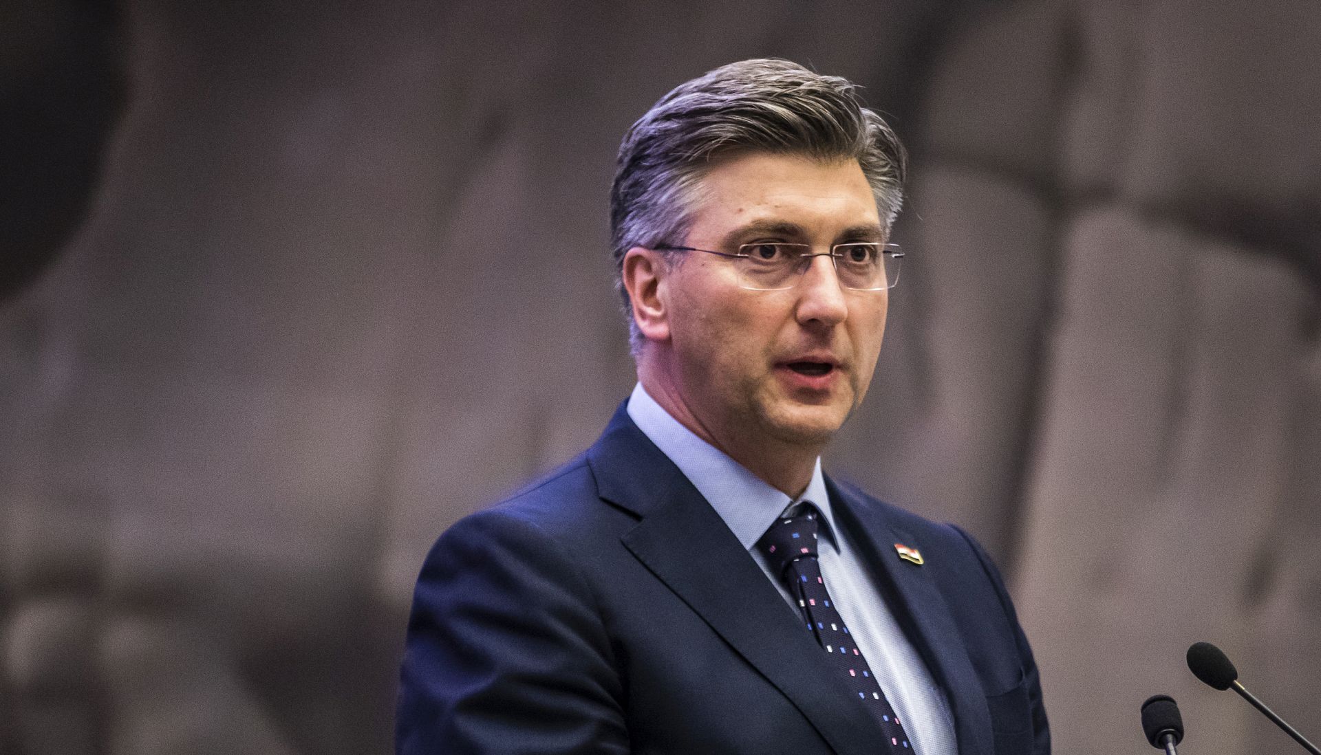 Split, 08.03.2020. - Pred unutarstranačke izbore HDZ-a predstavljen je tim 'Odvažno za Hrvatsku' u Splitu. Na fotografiji Andrej Plenković. foto HINA/ Miroslav LELAS/ lm