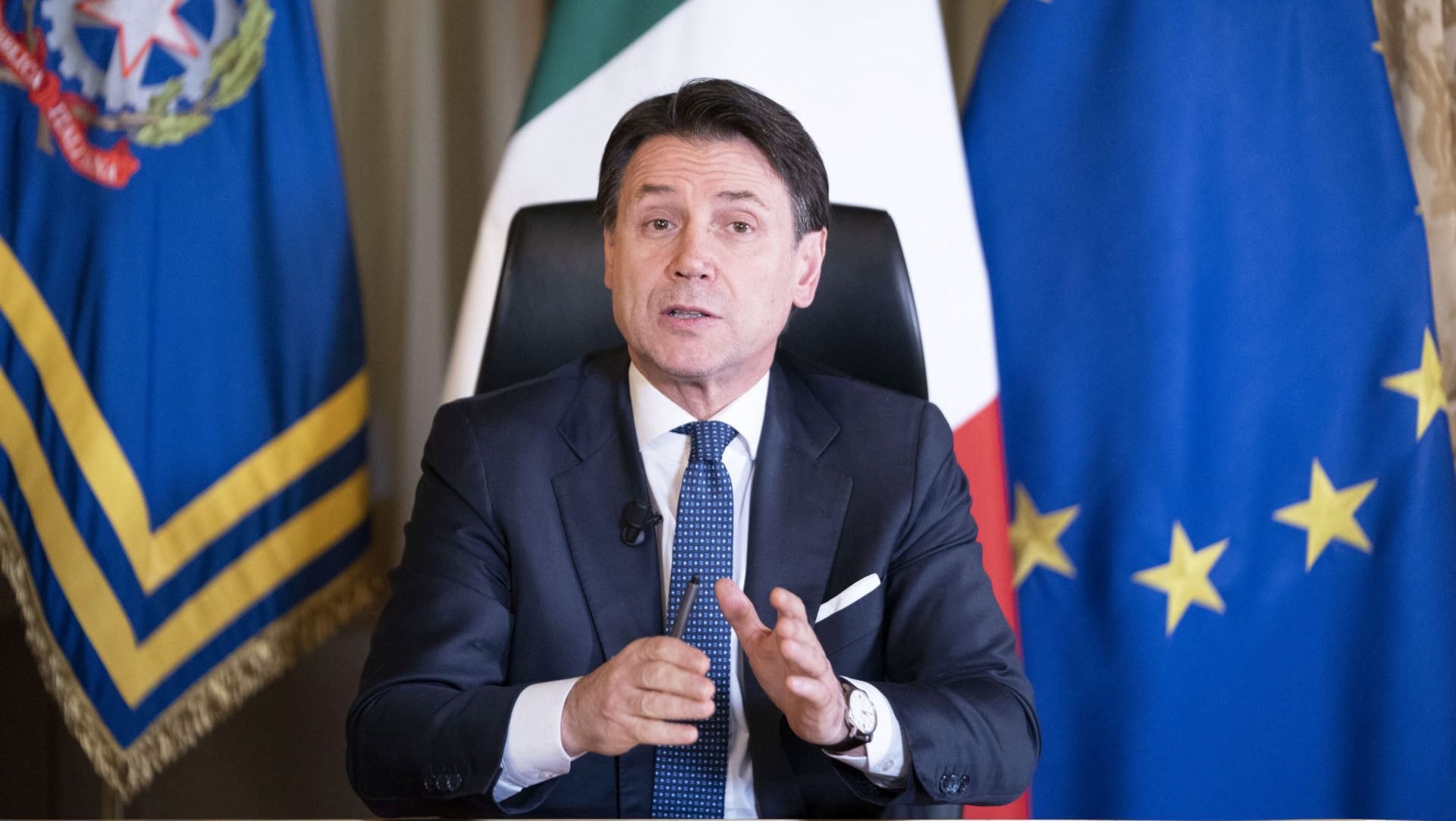epa08287484 A handout photo made available by the Chigi Palace Press Office shows Italian Prime Minister Giuseppe Conte delivers his speech for the declarations on the new restrictions to contrast the spread of Coronavirus Covid-19 desease , at Chigi Palace in Rome, Italy, 11 March 2020.  EPA/FILIPPO ATTILI/CHIGI PALACE / HANDOUT  HANDOUT EDITORIAL USE ONLY/NO SALES