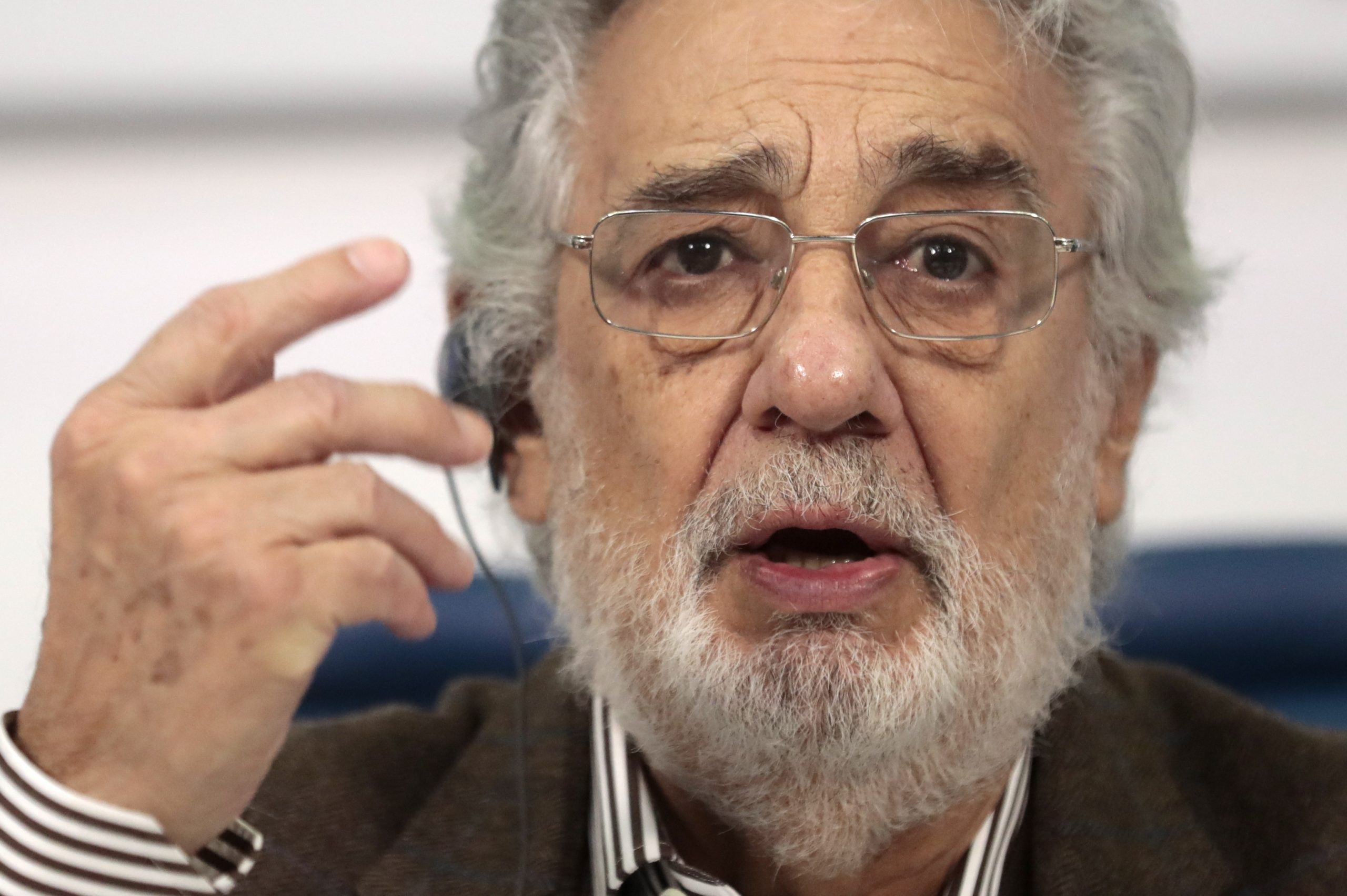 epa08313991 (FILE) - Spanish tenor Placido Domingo speaks during a press conference in Moscow, 15 October 2019 (reissued 22 Marchy 2020). According to reports, Placido Domingo announced on 22 March 2020 that he has been tested positive for coronavirus and has COVID-19. Domingo and his family are in quarantine at home.  EPA/SERGEI CHIRIKOV *** Local Caption *** 55550246