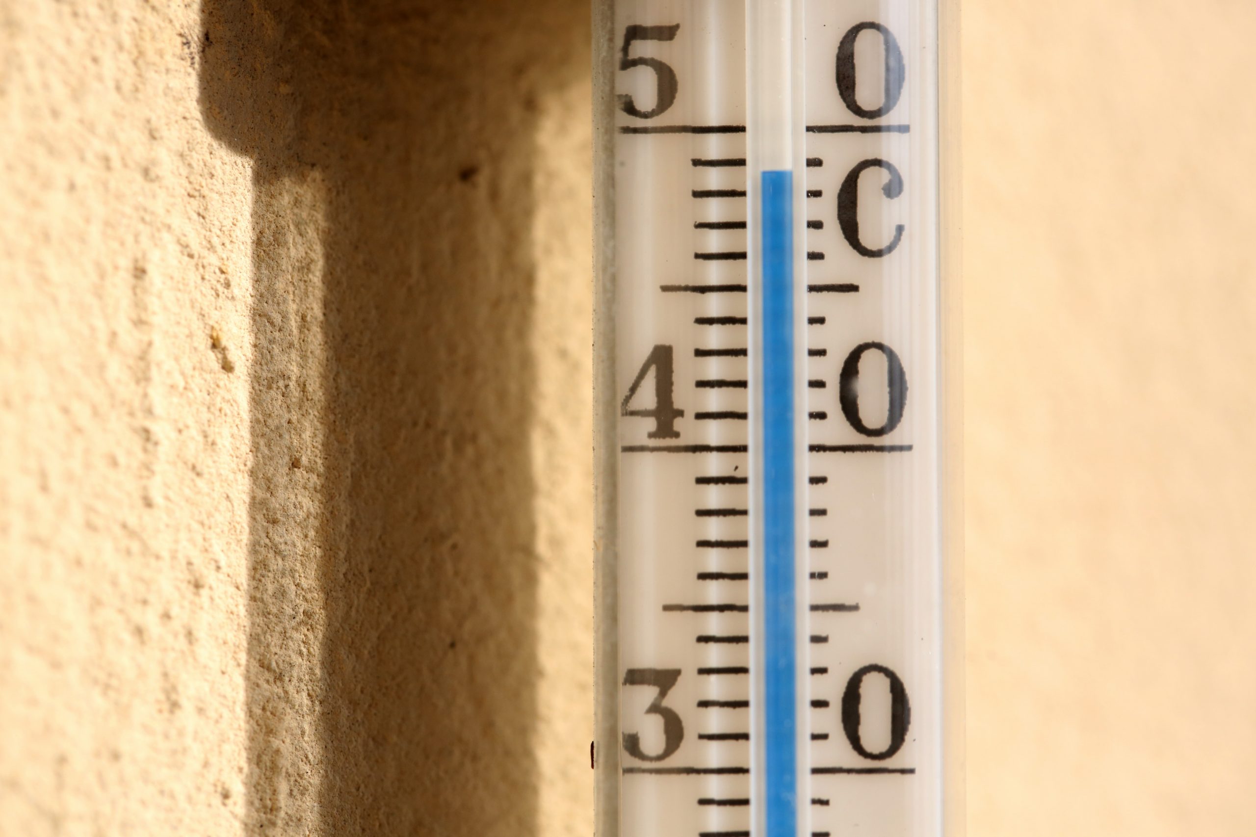 08.08.2018., Rijeka - Ziva u termometru pokazuje preko 45°C stupnjeva. 
Photo: Nel Pavletic/PIXSELL