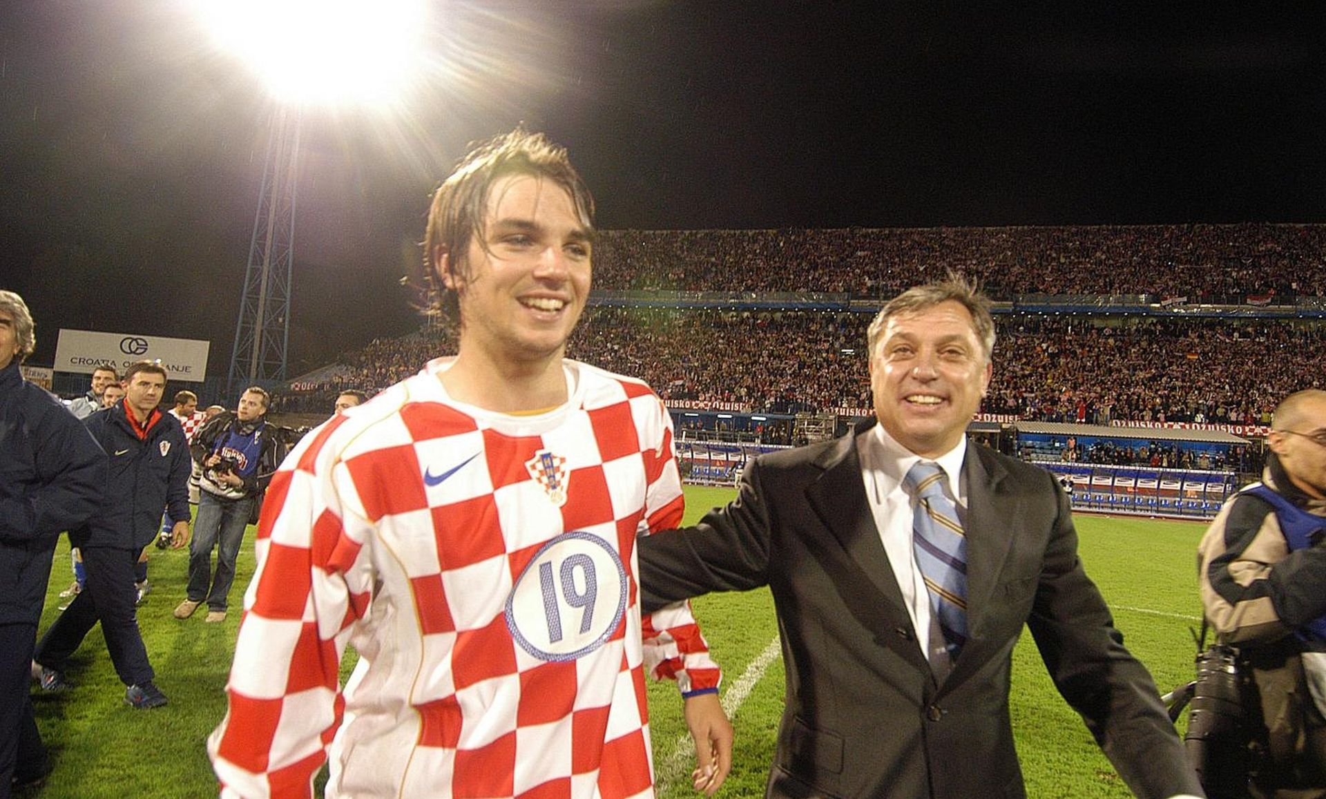 08.10.2005., Zagreb - Kvalifikacije za sp u njemackoj 2006 u maksimiru. Utakmica hrvatska - svedska 1-0. Izbornik zlatko cico kranjcar i niko kranjcar.
Photo: Goran Stanzl/PIXSELL