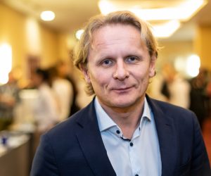 Zagreb: Izjave tijekom konferencije Hrvatskog društva za istraživanje raka 09.11.2018., Zagreb - Izjave za medije tijekom drugog dana konferencije Hrvatskog drustva za istrazivanje raka. Ivan Djikic.
Photo: Davor Puklavec/PIXSELL