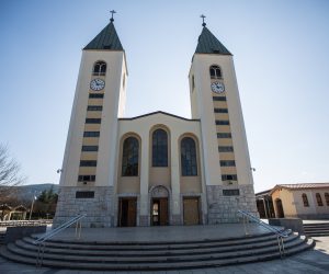10.03.2020., Medjugorje, Bosna i Hercegovina - Zbog koronavirusa smanjen je broj hodocasnika u svetiste. Crkva svetog Jakova 
Photo: Denis Kapetanovic/PIXSELL