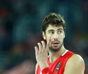 10.09.2015., Arena Zagreb, Zagreb - EuroBasket 2015., skupina C, 05. kolo, Gruzija - Hrvatska. Eurobasket 2015 po prvi puta odrzava se u cetiri drzave. Hrvatska (Zagreb), Njemacka (Berlin), Litvija (Riga) i Francuska (Montpellier) ugostit ce kosarkase tijekom grupnih susreta dok ce se zavrsnica turnira odrzati u francuskom Lilleu. Ante Tomic. Photo: Igor Kralj/PIXSELL